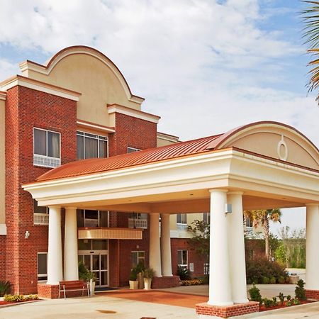 Holiday Inn Express Hotel & Suites Lucedale By Ihg Exterior photo