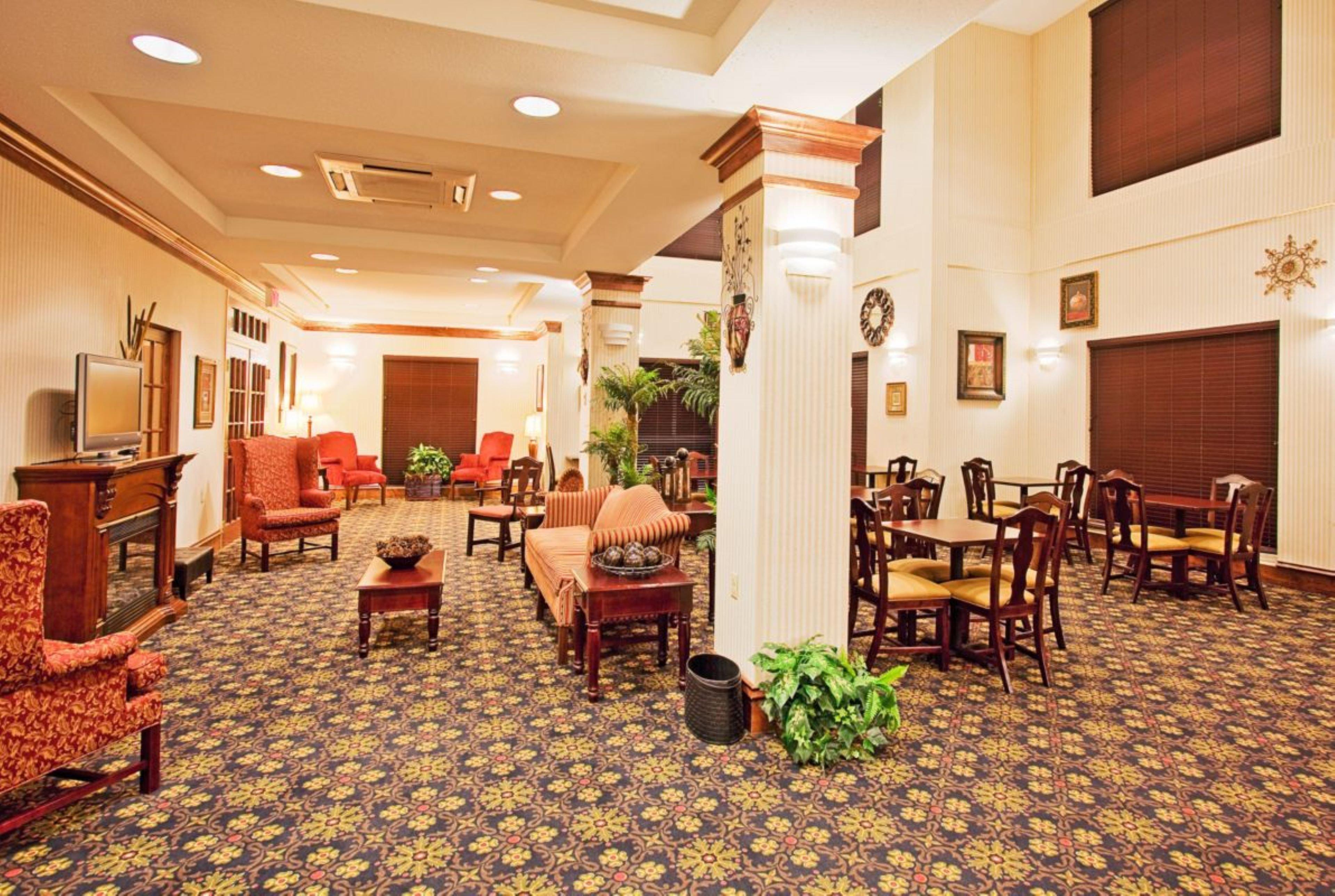 Holiday Inn Express Hotel & Suites Lucedale By Ihg Exterior photo