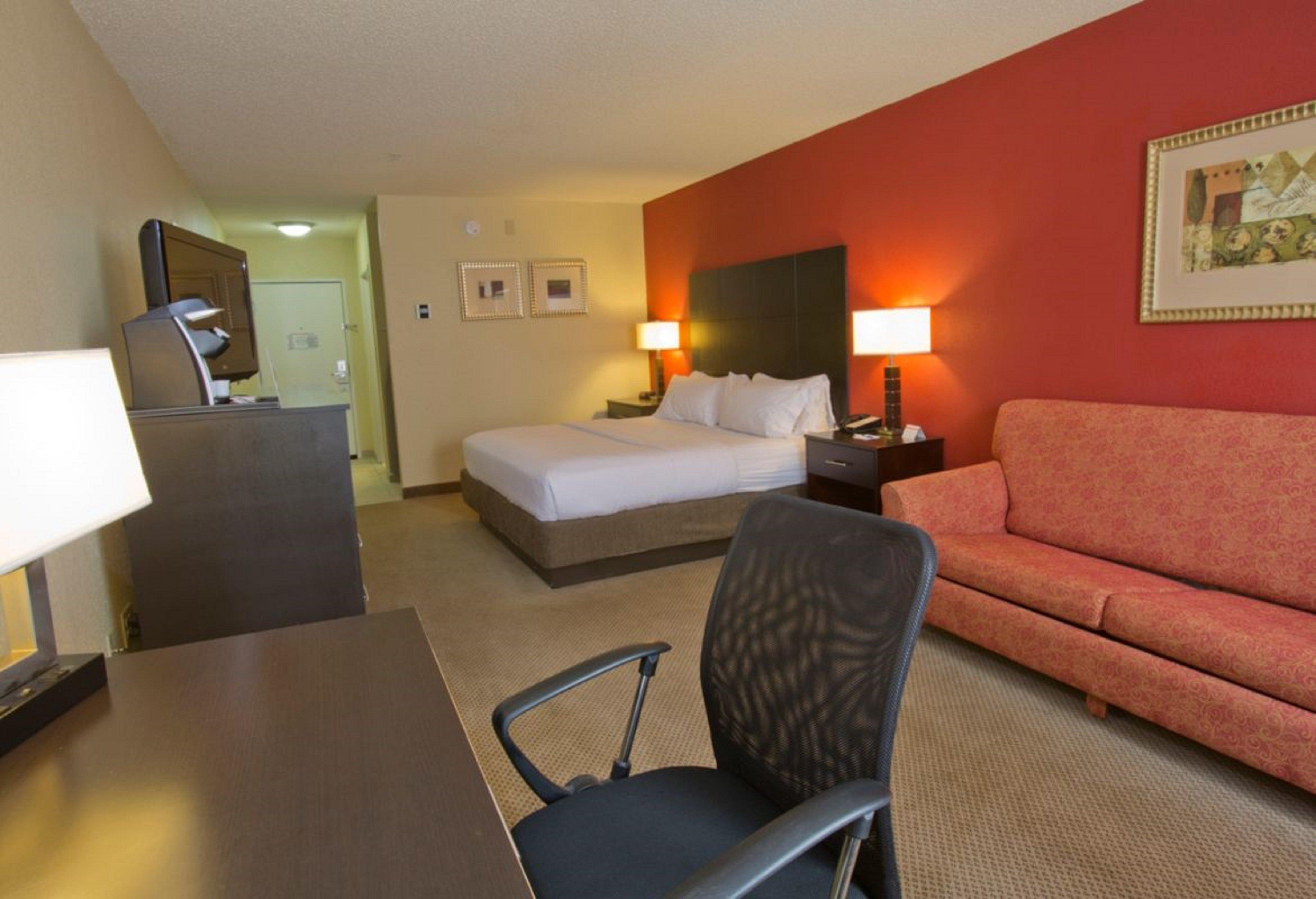 Holiday Inn Express Hotel & Suites Lucedale By Ihg Exterior photo